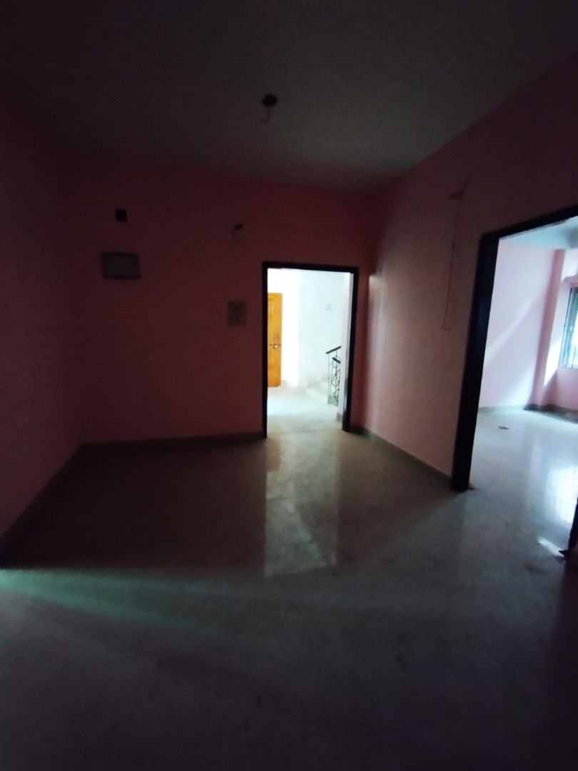 Unfurnished 2bhk in Panjabari Rd, Barbari Village, Guwahati, Assam, India for Rent